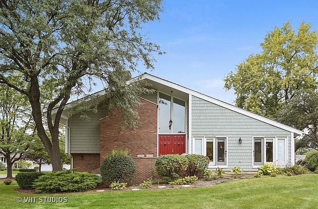 1st image of 147 Briarwood N