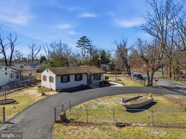 113 E Colton Ln, Williamstown, NJ 08094