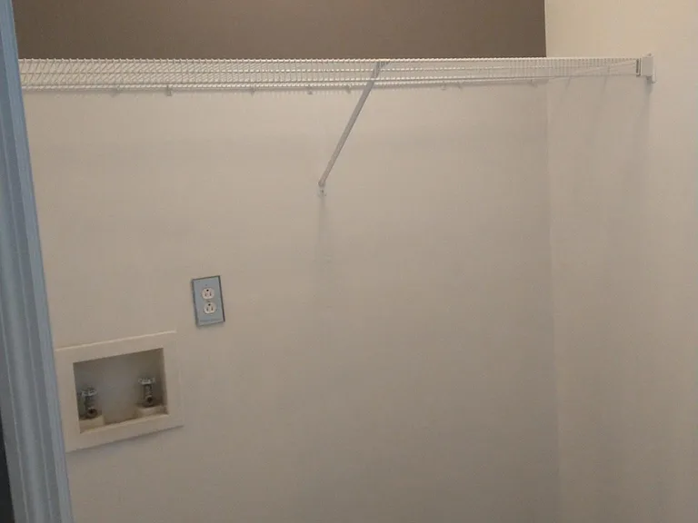 1005 Waverunner Dr — Photo 5