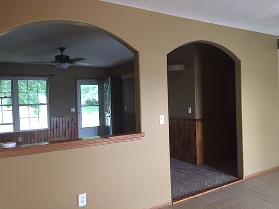 4th image of 7 Quail Dr