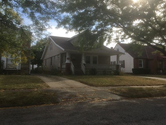 3rd image of 17906 E Park Dr