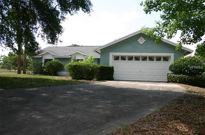 1st image of 15639 Carriage Hill Ct