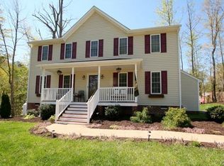 9107 Laureate Ln, North Chesterfield, VA 23236