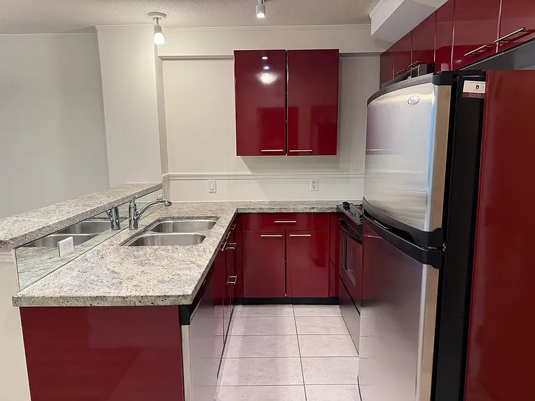 1328 W Pender St #1803 — Photo 3