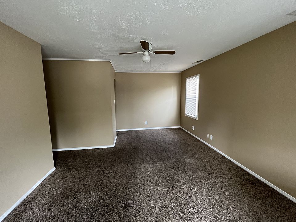 25617 Hayes Blvd, Warren, MI 48089 | Zillow