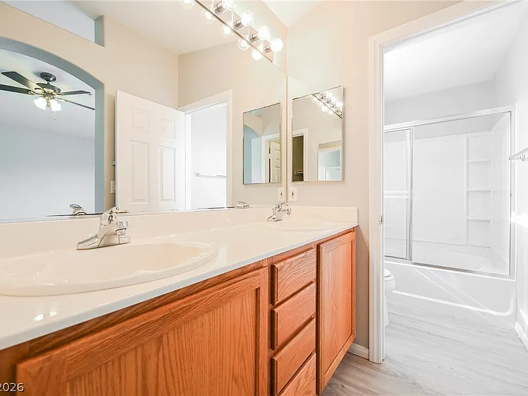 8212 Strawberry Spring St — Photo 21