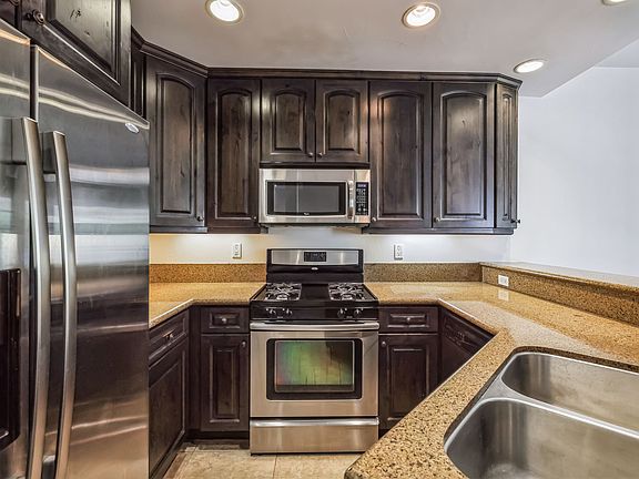 2nd image of 500 Paseo Soleado #489