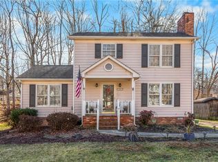 1114 Hickory Trace Dr, Greensboro, NC 27407