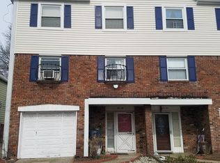 221-39 Horace Harding Expy, Flushing, NY 11364