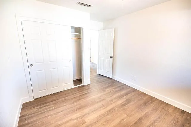 2340 Aldersgate Ct — Photo 11