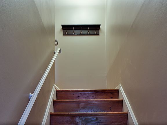 5th image of 1690 Grand Ave