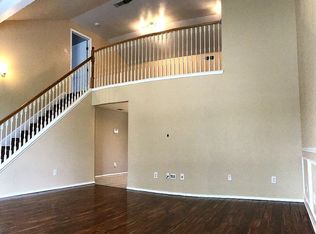 8101 Twin Oaks Trl, Fort Worth, TX 76134