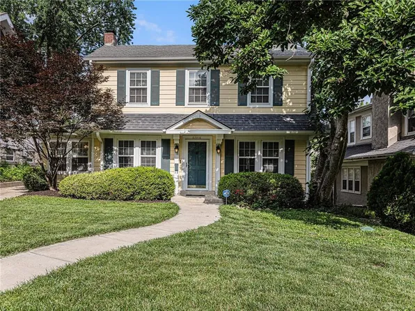 6016 Central St, Kansas City, MO 64113
