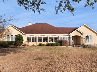 106 Lakeshore Dr, Waxahachie, TX 75165