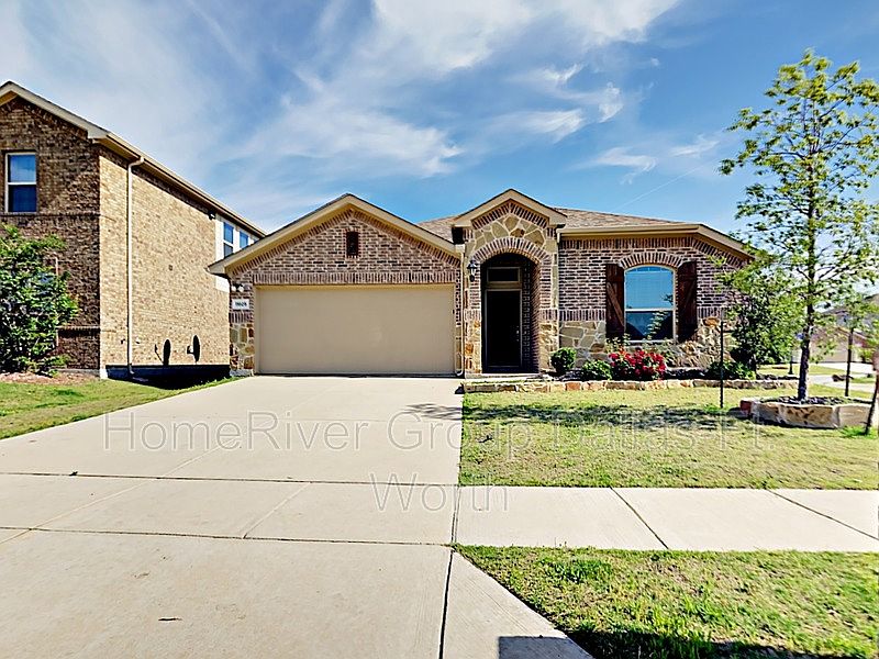 1st image of 11825 Champion Creek Dr