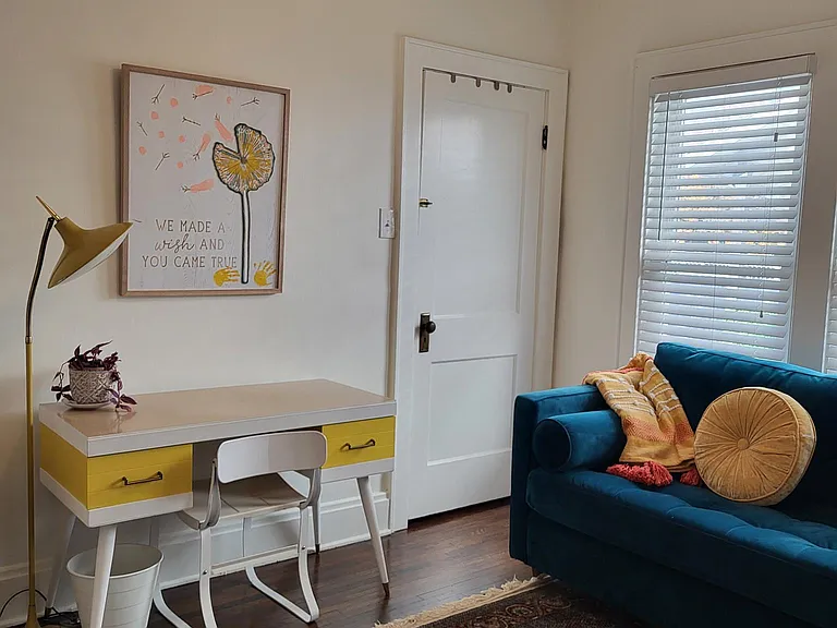 guest bedroom