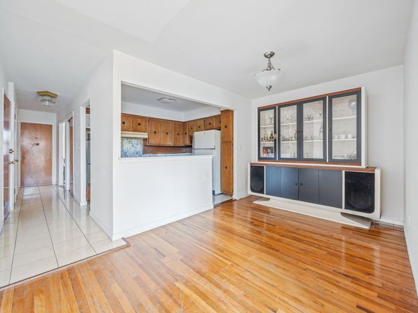 22-46 Steinway St #3A