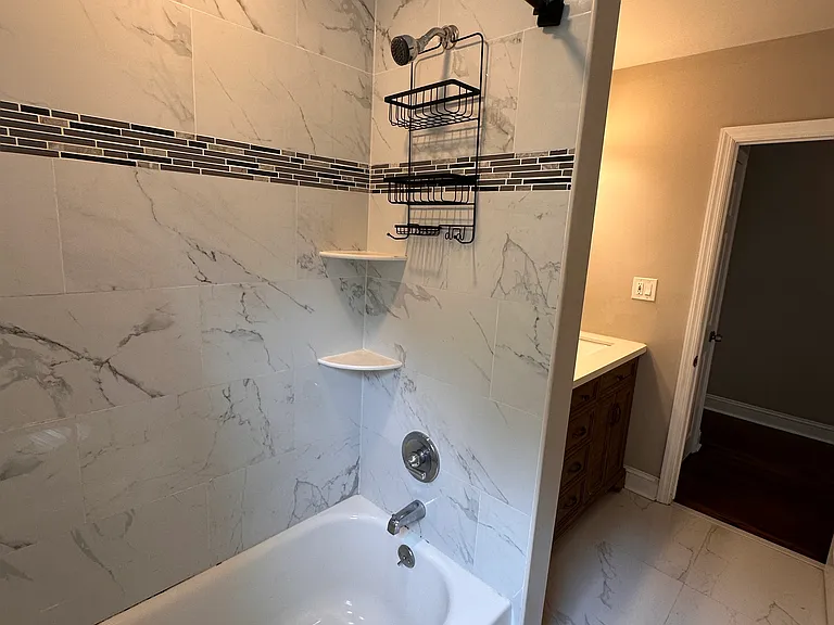 422 Howard Rd — Photo 12