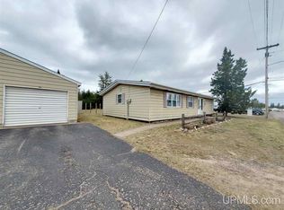 125 Provider St, Gwinn, MI 49841