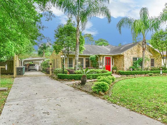 2nd image of 1342 Sue Barnett Dr