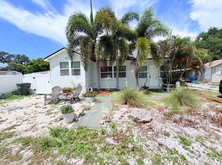 682 13th Ave NW #3, Largo, FL 33770