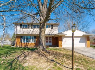 32372 Nestlewood St, Farmington Hills, MI