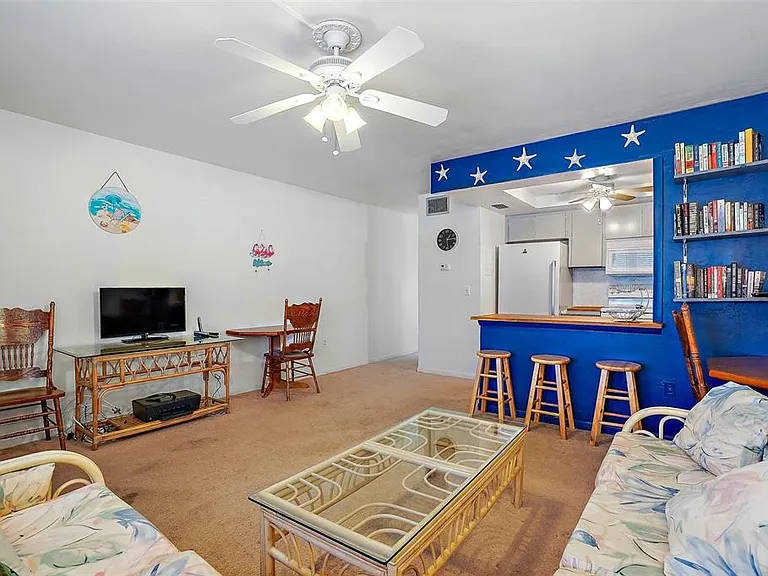 680 71st Ave #11A — Photo 11