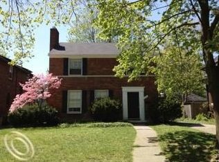 1435 Bishop Rd, Grosse Pointe Park, MI 48230