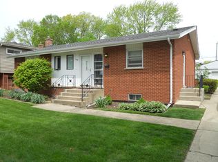 1508 W Grove St, Arlington Heights, IL