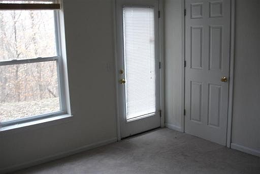 2nd image of 1333 Valley Creek Ln
