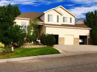 8229 Briar Ridge Dr, Castle Pines, CO 80108