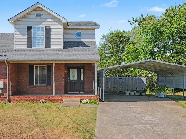 807 Mason Tucker Dr, Smyrna, TN 37167