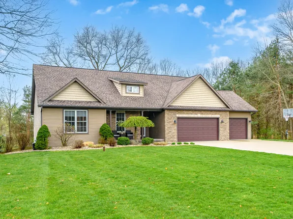 24381 Hemingway St, Mattawan, MI 49071