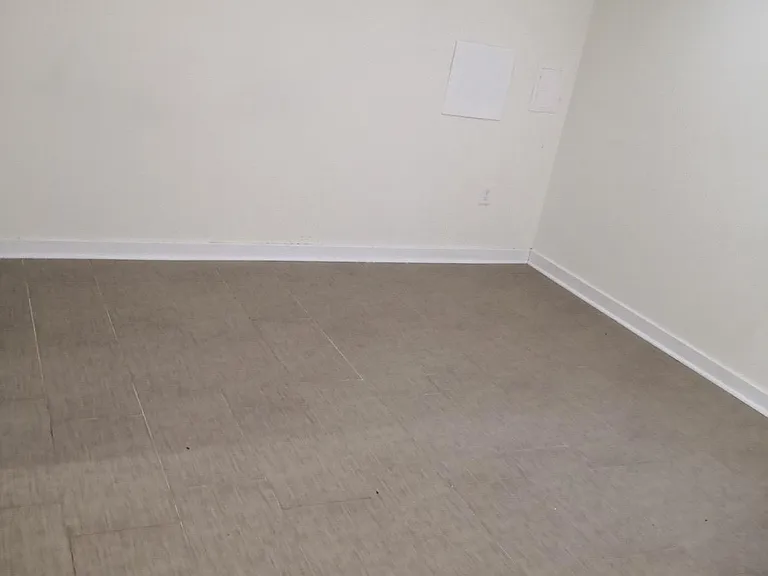 1104 Lemon St — Photo 10