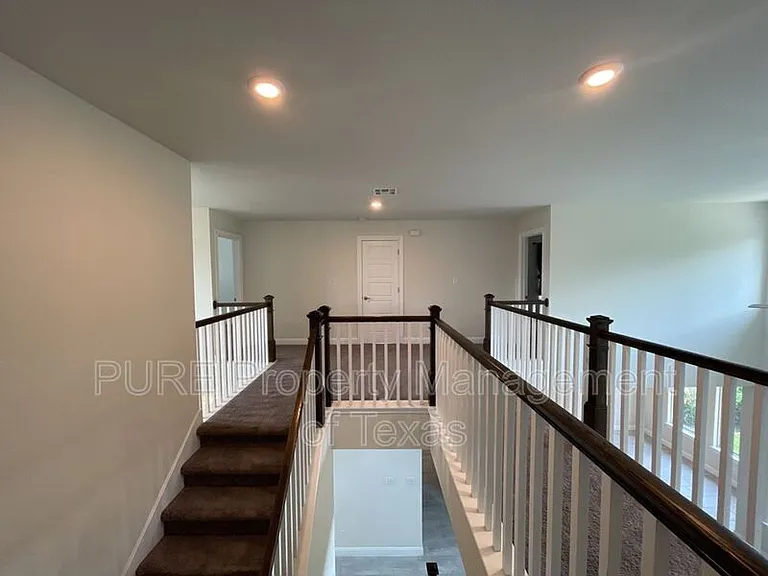 716 Expedition Way — Photo 28