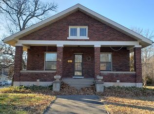 628 S Cedar St, Nevada, MO 64772