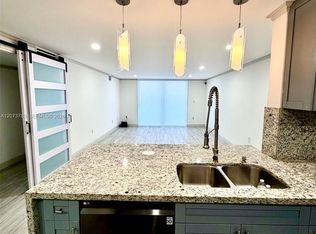 4000 NE 170th St APT 207, North Miami Beach, FL 33160