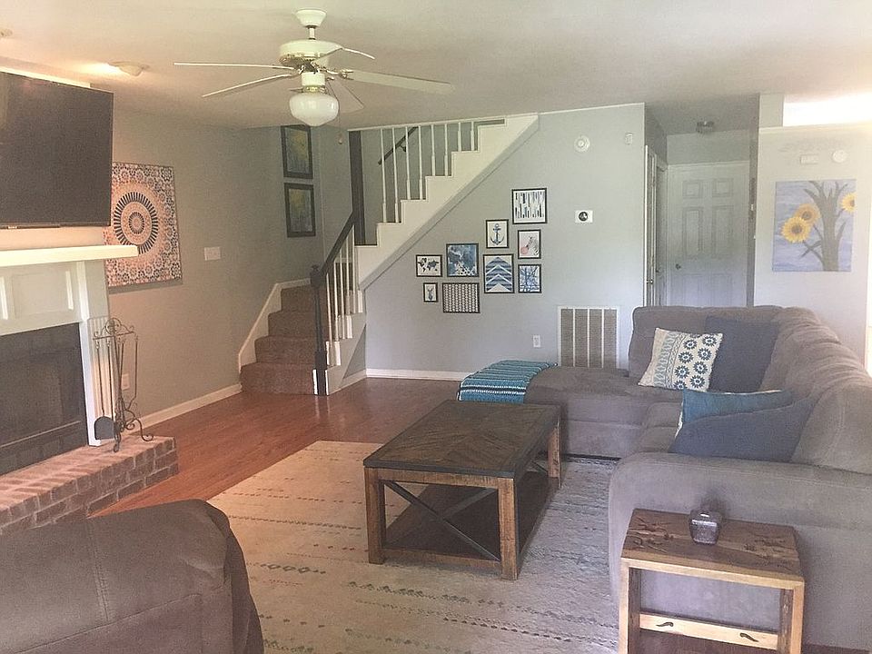 1st image of 13586 Bayou Terrace Dr