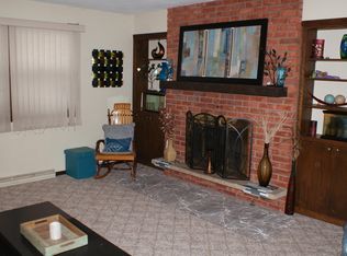 711 Woodview Dr, Sun Prairie, WI 53590