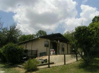 1713 Ranchero Rd, Kerrville, TX 78028
