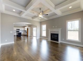 157 Spencer Springs Dr, Gallatin, TN 37066