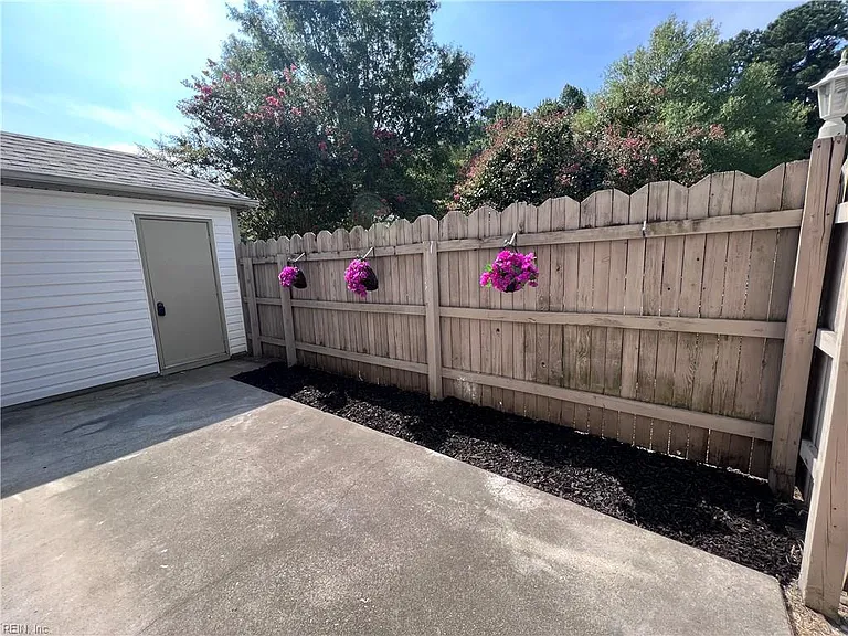 1412 Shortleaf Ln — Photo 15