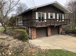 10665 Jerry Coe Ln, Strongsville, OH