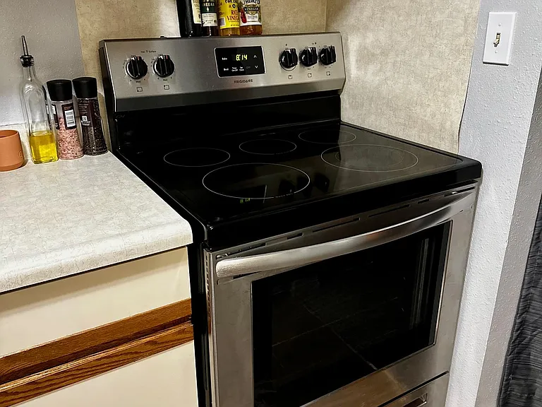 902 Benton Dr #33 — Photo 18