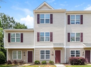 20 Red Ln, Raleigh, NC 27606