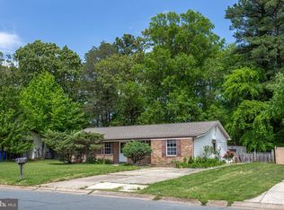 747 University Dr, Waldorf, MD 20602
