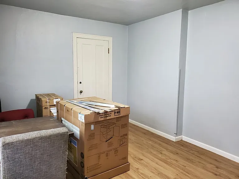 930 Emerald St #2A — Photo 14