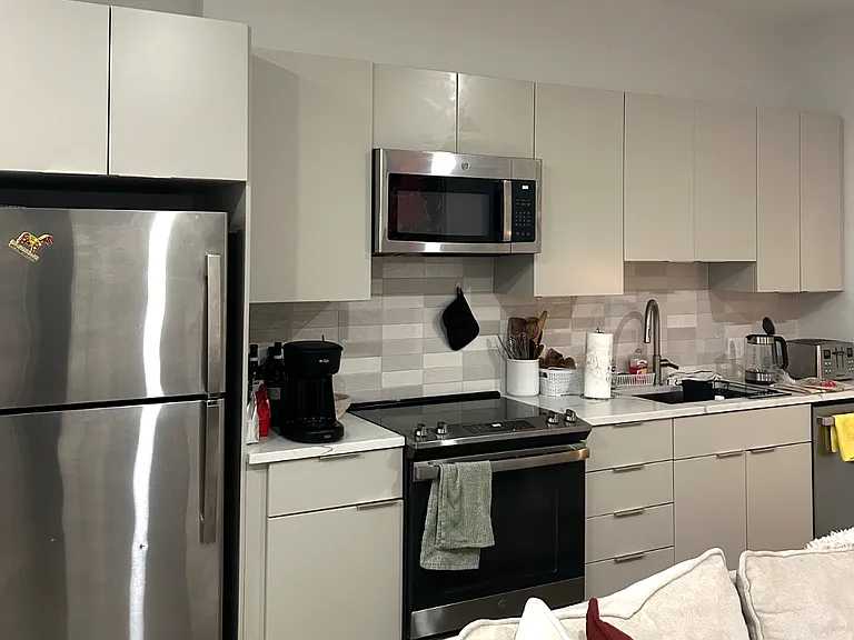 959 Dorchester Ave #204 — Photo 6