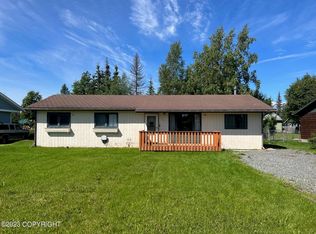368 W Vine Ave, Soldotna, AK 99669