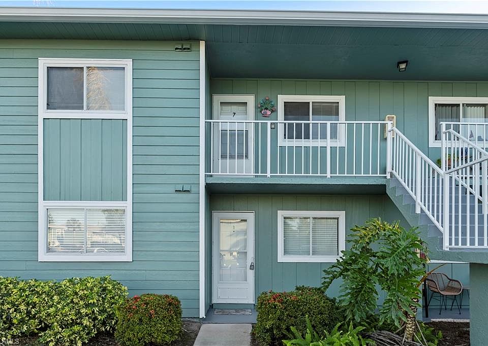 1st image of 134 Cypress WAY E #3